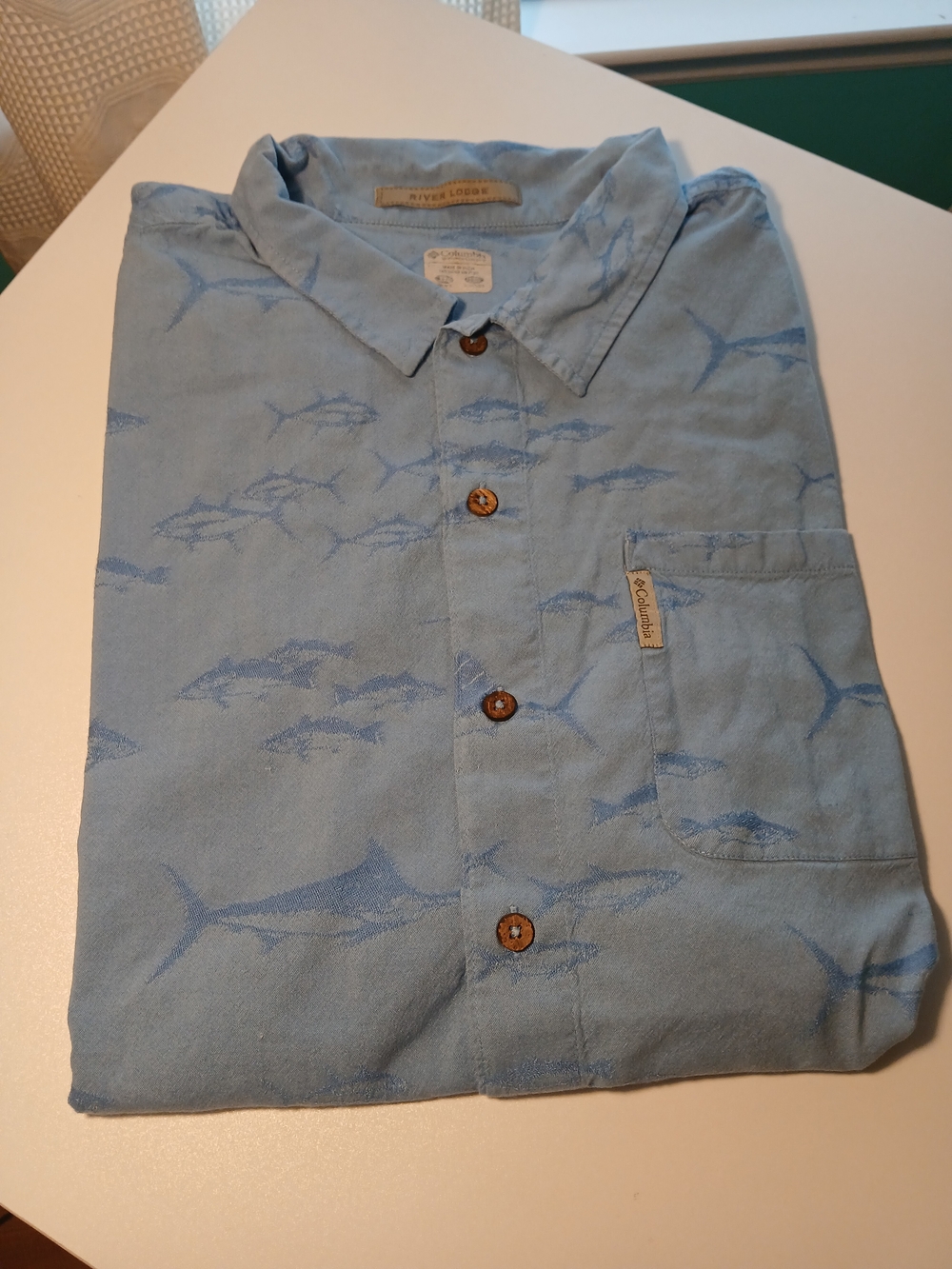 Columbia Men’s Light Blue Short-Sleeve Button Shirt